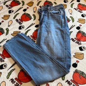 Hollister ultra high rise mom jeans